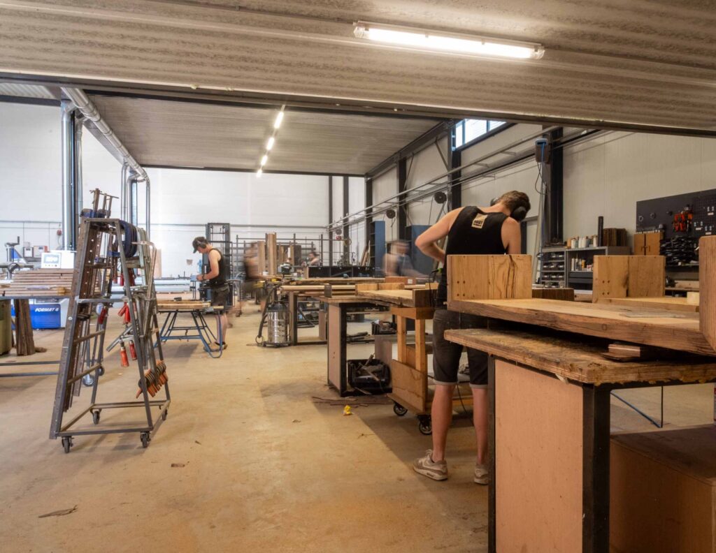 Hout van Toen nieuwe werkplaats in Barneveld