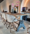verstelbare robuuste eikenhouten tafel