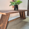 eettafel 2 massieve delen en houten poten